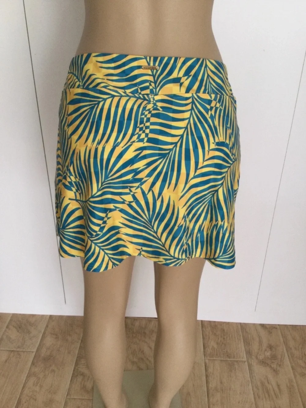 Sunsets Cabana Sporty Swim Skirt Size 16